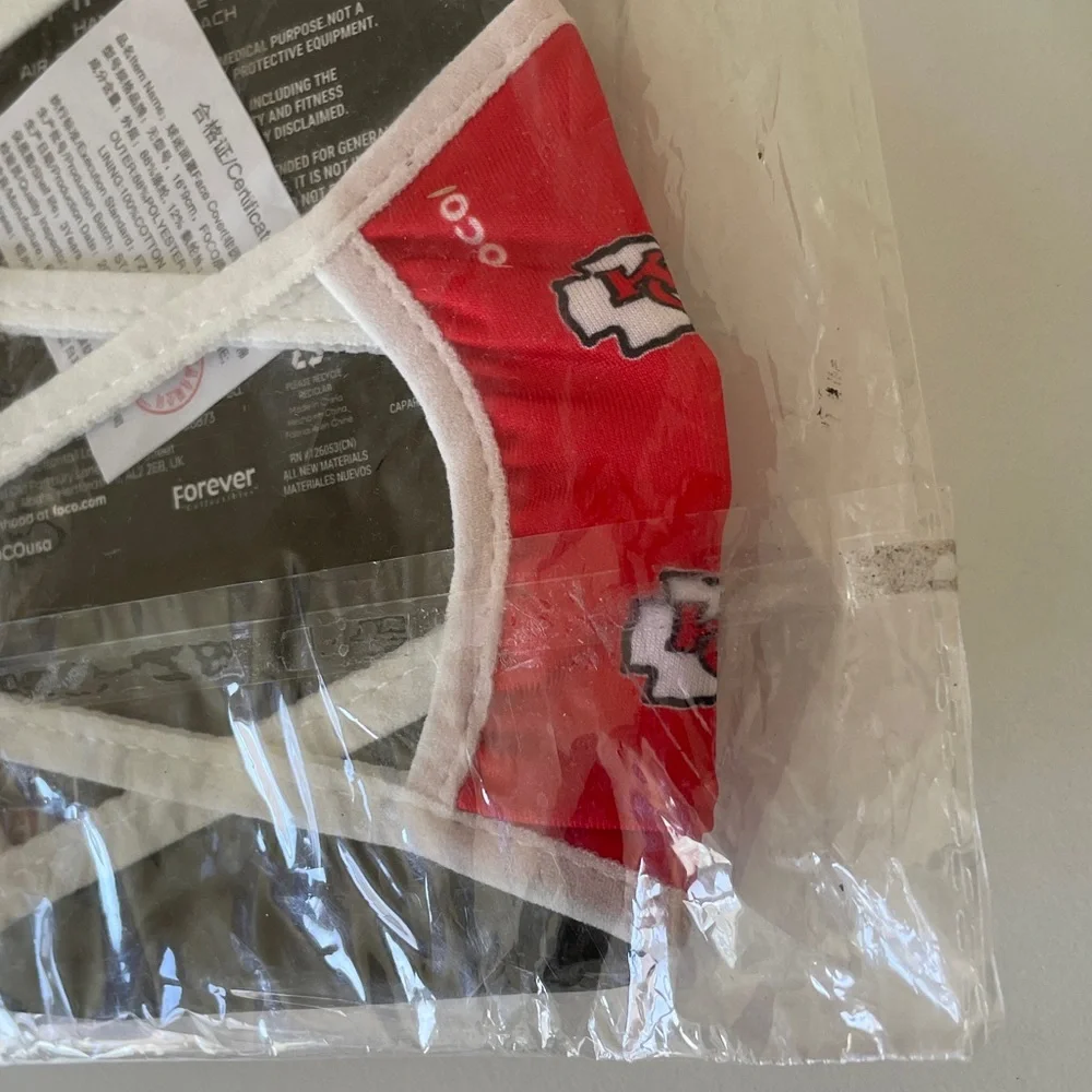 NFL Kansas City Chiefs Face Mask 3 Pack New